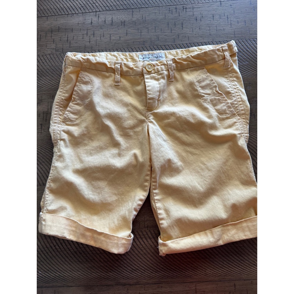 Abercrombie Pastel Yellow Chino Shorts - Size 16 / Womens XS Y2K Preppy Summer‎